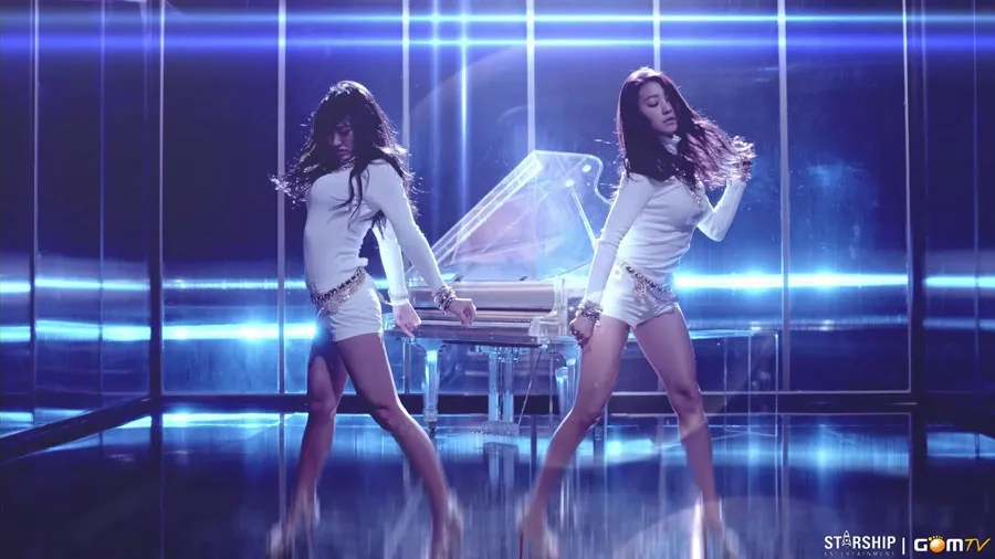 Dance Adu Pantat Sistar19